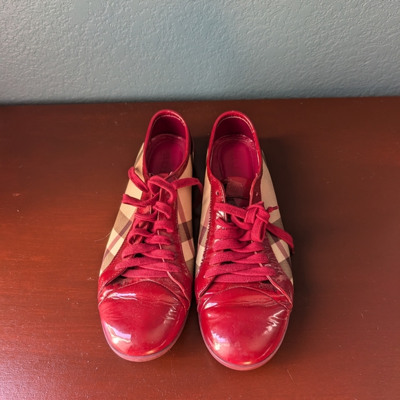 Burberry Red and Beige Women's Sneakers - Picture 3 of 3
